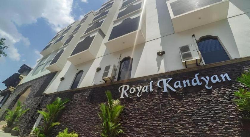 Royal Kandyan Exteriör bild